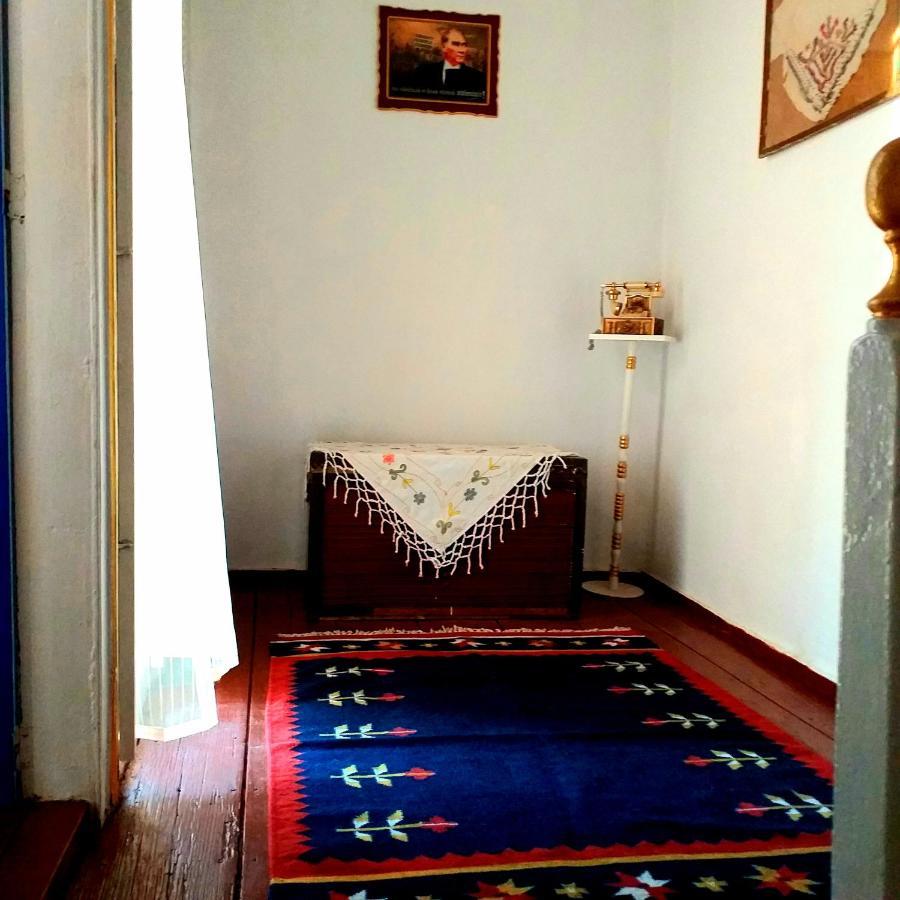 Ayvalik 1881 Pansiyon Esterno foto